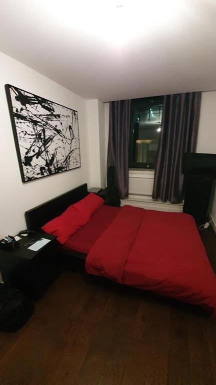 Double Room With Shared Bathroom 런던 외부 사진